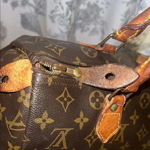Vintage LV Monogram Speedy 30 - Picture 12 of 16